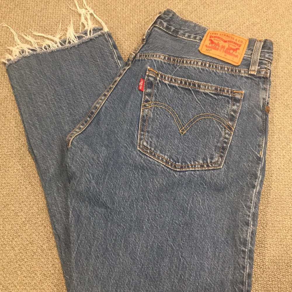 Levi 501 straight leg- never worn